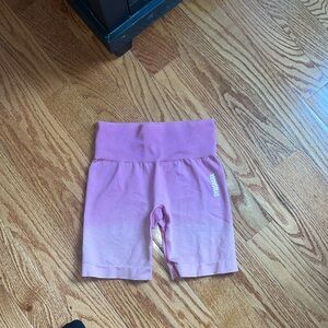 Ombré gym shark biker shorts